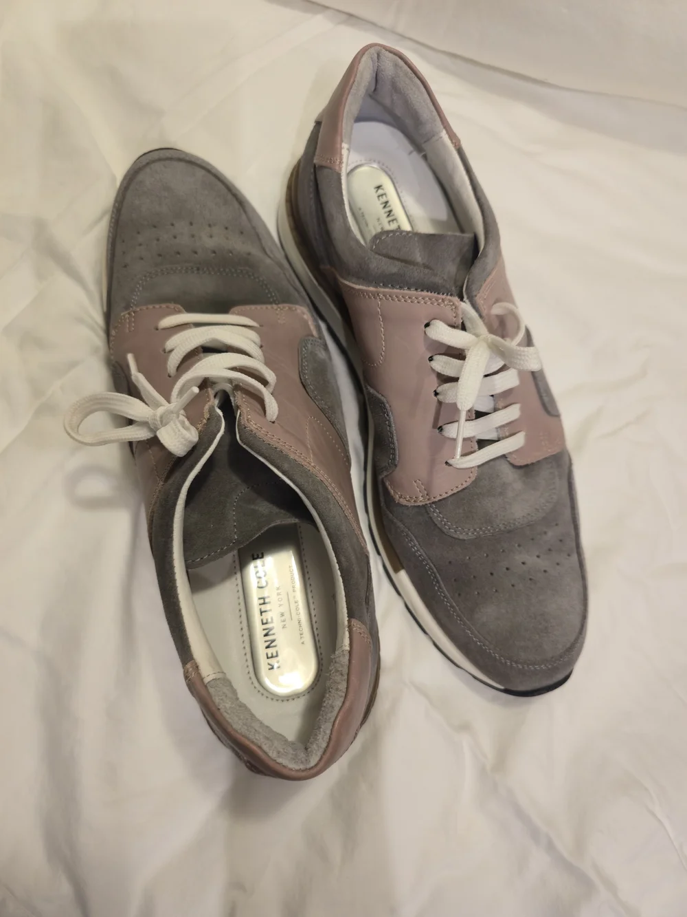 Kenneth Cole New York suede upper